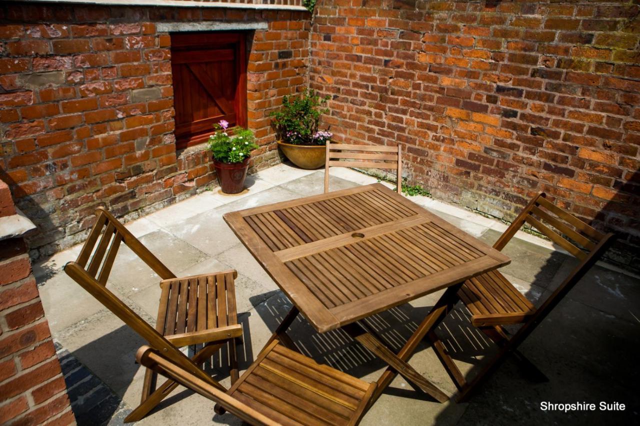 The Golden Lion Inn Bridgnorth Kültér fotó